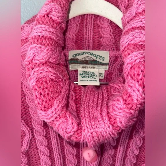 Vtg Pink Aran Crafts Merino Wool Cable Knit Sweater Cardigan Women's XS NWOT - Picture 9 of 9
